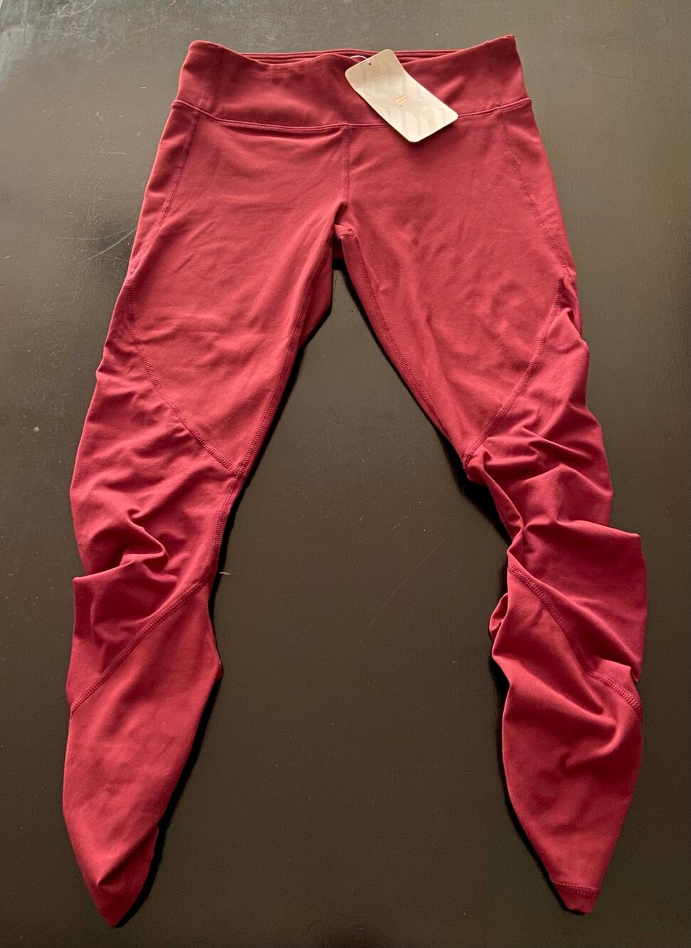 FABLETICS Deep Red Mid-Rise Purelux Ruched 7/8 Leggings sz S (NWT)